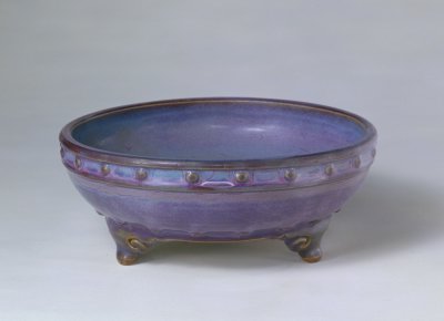 图片[1]-Jun kiln rose-purple glaze drum nail three-foot washing-China Archive